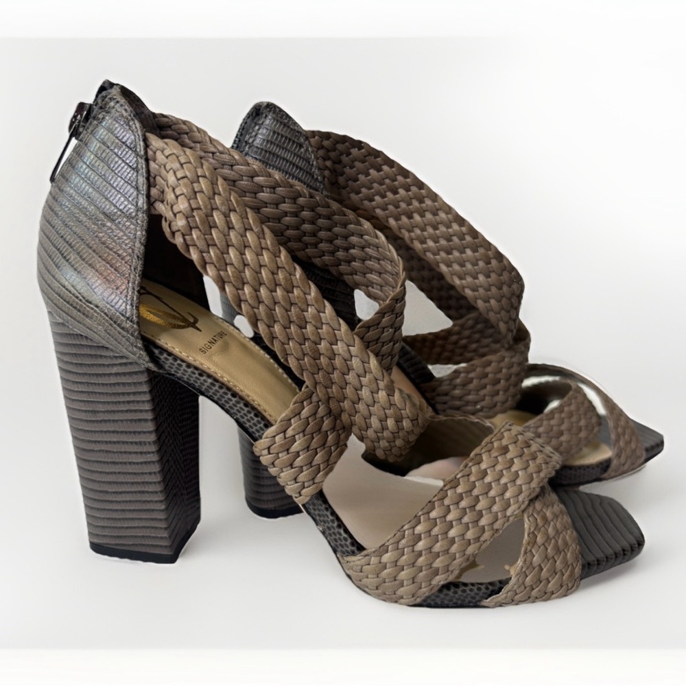 Vince Camuto Brown Strappy woven leather‎ Heels 10